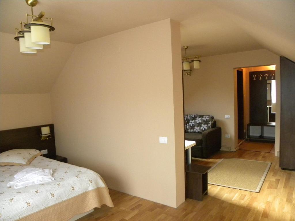 Hotel Casa Enescu à Bran  Chambre photo