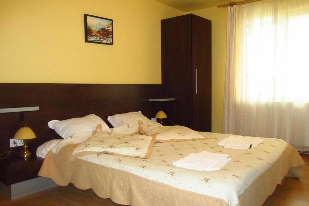 Hotel Casa Enescu à Bran  Chambre photo