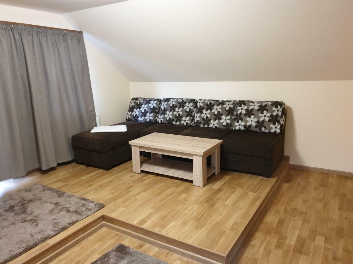 Hotel Casa Enescu à Bran  Extérieur photo